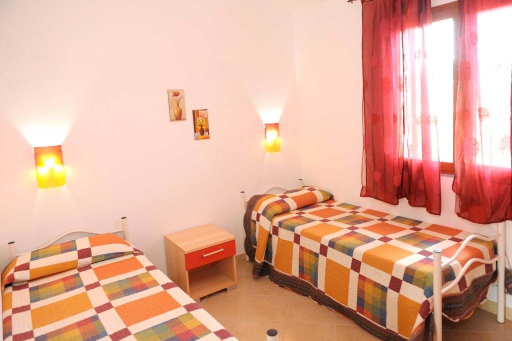 Residence Tanaunella Budoni Pokój zdjęcie